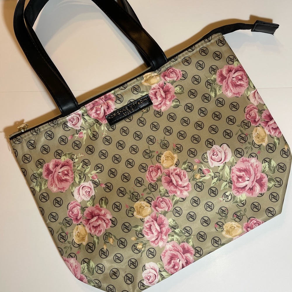 Boutique Lined Lunch Tote - NEW